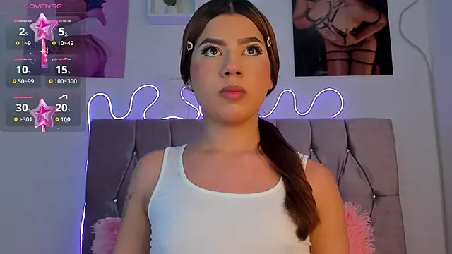 Snapshot of Ashley_piinkk_ chatting on 24, 9, 2025 Ashley piinkk  online show from 24, 9, 2025