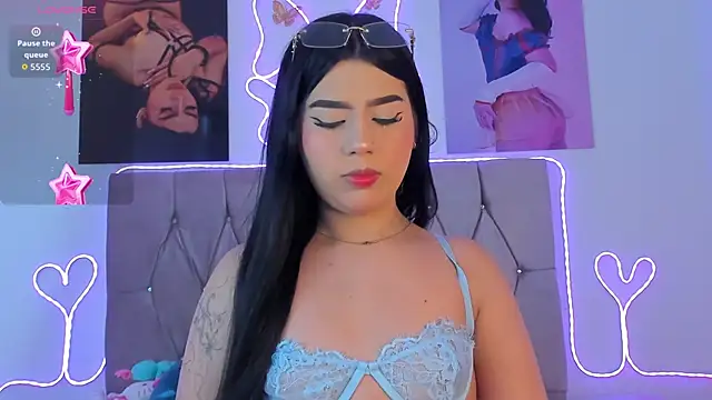 Snapshot of Ashley_piinkk_ chatting on 25, 4, 2026 Ashley piinkk online show from 25, 4, 2026