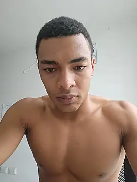 Snapshot of Jhonyblack_1 chatting on 15, 4, 2026 Jhonyblack 1 online show from 15, 4, 2026