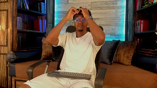 Snapshot of JamalMyst chatting on 17, 9, 2025 JamalMyst online show from 17, 9, 2025