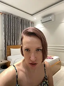 Snapshot of UmaTruewoman chatting on 21, 11, 2025 UmaTruewoman online show from 21, 11, 2025