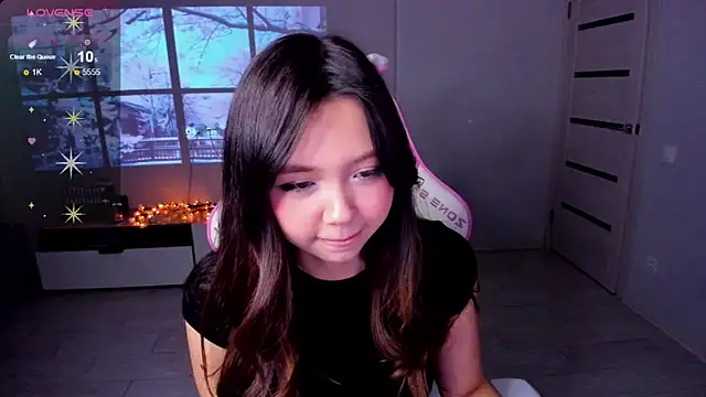 Snapshot of Fluffy_Rose chatting on 20, 11, 2025 Fluffy Rose online show from 20, 11, 2025