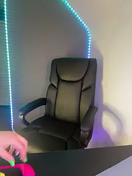 Snapshot of Vanilla-Cakebaum chatting on 6, 3, 2026 Vanilla-Cakebaum online show from 6, 3, 2026