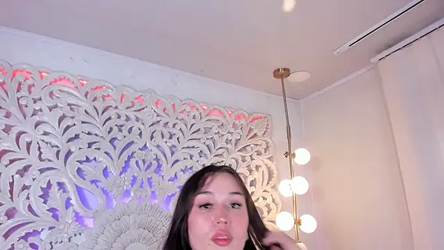 Snapshot of Kayla_stern_ chatting on 19, 12, 2025 Kayla stern online show from 19, 12, 2025