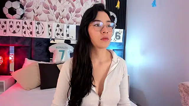 Snapshot of Susa1userma_ chatting on 20, 6, 2026 Susa1userma online show from 20, 6, 2026