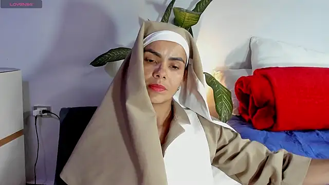 Snapshot of ClaraMariaMon chatting on 6, 2, 2025 ClaraMariaMon online show from 6, 2, 2025