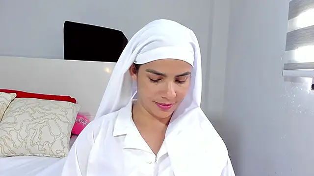 Snapshot of ClaraMariaMon chatting on 27, 4, 2026 ClaraMariaMon online show from 27, 4, 2026