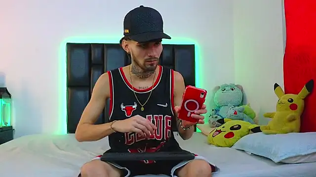 Snapshot of Brutal_Sex_Fucking chatting on 3, 6, 2026 Brutal Sex Fucking online show from 3, 6, 2026