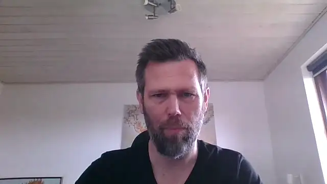 Snapshot of Gotta1 chatting on 12, 3, 2026 Gotta1 online show from 12, 3, 2026