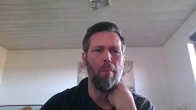 Snapshot of Gotta1 chatting on 8, 4, 2026 Gotta1 online show from 8, 4, 2026