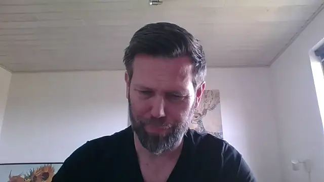 Snapshot of Gotta1 chatting on 17, 4, 2026 Gotta1 online show from 17, 4, 2026