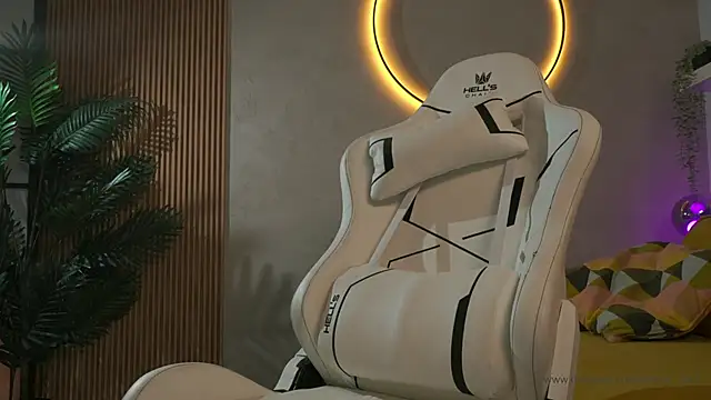 Snapshot of emma_land chatting on 20, 3, 2026 emma land online show from 20, 3, 2026