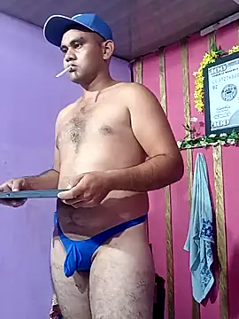 travieso2893 online show from 2, 1, 2025