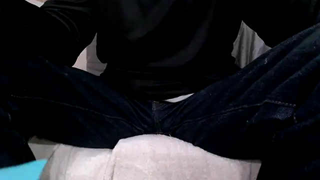 Snapshot of JohnnyKorrupt_ chatting on 16, 10, 2025 JohnnyKorrupt  online show from 16, 10, 2025