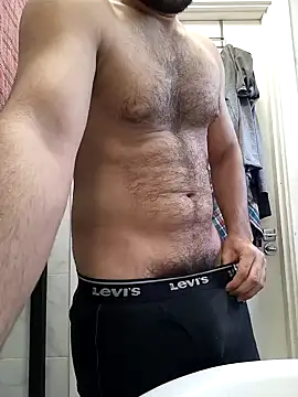 Snapshot of samcumms chatting on 14, 2, 2025 samcumms online show from 14, 2, 2025