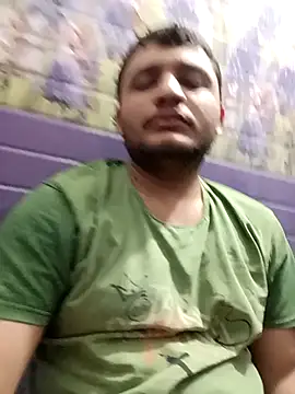 Snapshot of Naresh00766 chatting on 13, 3, 2026 Naresh00766 online show from 13, 3, 2026