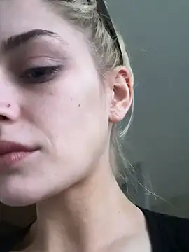 Snapshot of Lolitaxlola chatting on 20, 3, 2025 Lolitaxlola online show from 20, 3, 2025