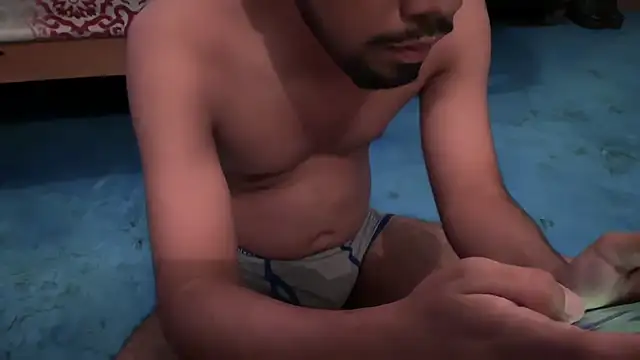 Snapshot of EnriquePersian197 chatting on 5, 3, 2025 EnriquePersian197 online show from 5, 3, 2025