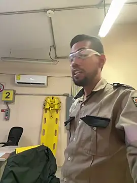 Snapshot of EnriquePersian197 chatting on 17, 10, 2025 EnriquePersian197 online show from 17, 10, 2025