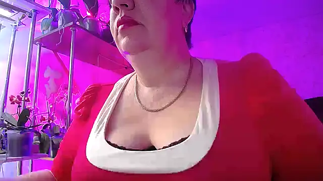 Snapshot of _Sweet_Woman chatting on 6, 3, 2025  Sweet Woman online show from 6, 3, 2025
