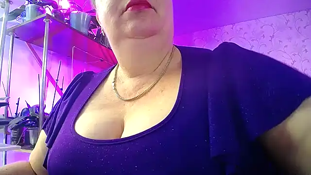 Snapshot of _Sweet_Woman chatting on 5, 10, 2025  Sweet Woman online show from 5, 10, 2025