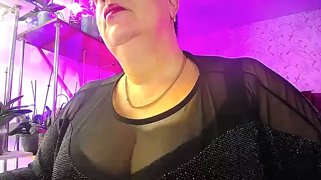 Snapshot of _Sweet_Woman chatting on 19, 10, 2025  Sweet Woman online show from 19, 10, 2025