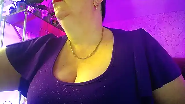  Sweet Woman online show from 15, 4, 2026