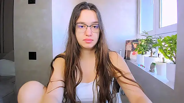 Snapshot of fancy_bunny chatting on 7, 4, 2026 fancy bunny online show from 7, 4, 2026