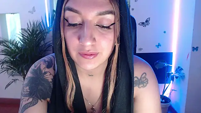 Lia-mitch online show from 10, 9, 2025