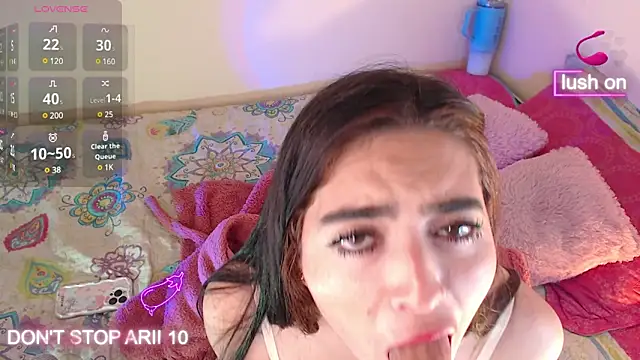 Snapshot of Arii_vega_ chatting on 22, 12, 2024 Arii vega  online show from 22, 12, 2024