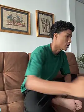 Snapshot of Masterikee chatting on 29, 11, 2025 Masterikee online show from 29, 11, 2025