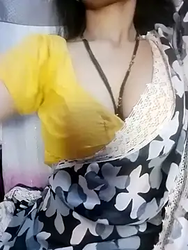 Snapshot of Bulbul_02 chatting on 10, 11, 2025 Bulbul 02 online show from 10, 11, 2025