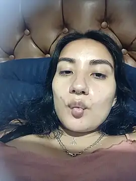 Snapshot of Hellen_Alex chatting on 10, 4, 2026 Hellen Alex online show from 10, 4, 2026