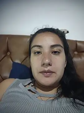 Snapshot of Hellen_Alex chatting on 21, 4, 2026 Hellen Alex online show from 21, 4, 2026