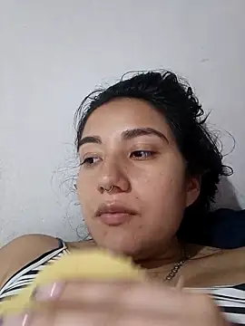 Snapshot of Hellen_Alex chatting on 30, 4, 2026 Hellen Alex online show from 30, 4, 2026