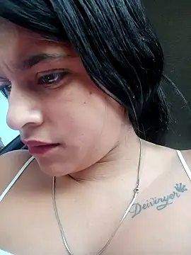 naughty-girl01 online show from 20, 1, 2025