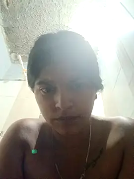 naughty-girl01 online show from 6, 2, 2025