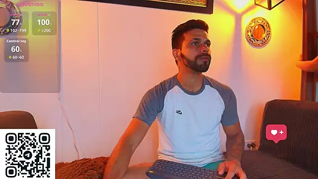Snapshot of max_ashley_mds chatting on 19, 5, 2026 max ashley mds online show from 19, 5, 2026
