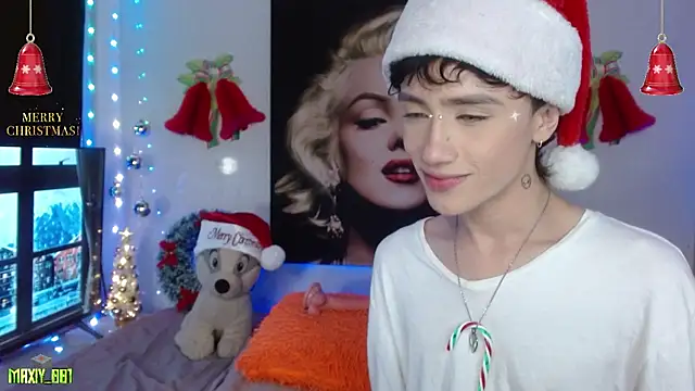 maxiy 001 online show from 4, 12, 2025