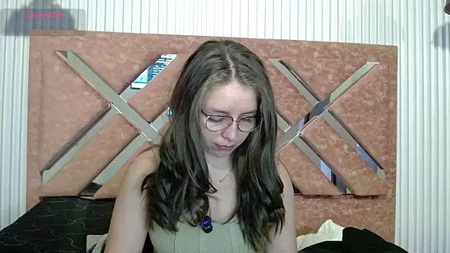 Snapshot of _isaabellaa chatting on 3, 6, 2026 isaabellaa online show from 3, 6, 2026