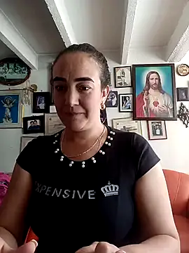 skayhot  online show from 23, 1, 2025