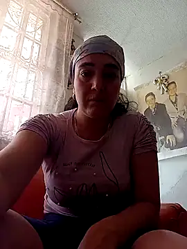 skayhot  online show from 2, 2, 2025