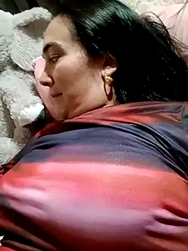 skayhot  online show from 22, 2, 2025