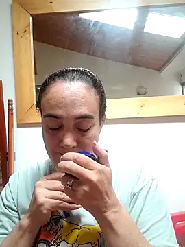 skayhot  online show from 24, 10, 2025