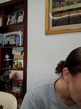 skayhot  online show from 18, 2, 2026