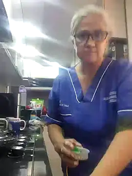 Edged Hot69 online show from 12, 12, 2024