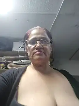 Edged Hot69 online show from 27, 2, 2026