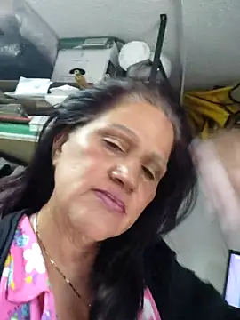 Snapshot of Edged_Hot69 chatting on 15, 4, 2026 Edged Hot69 online show from 15, 4, 2026