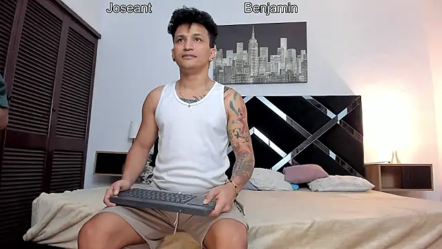 Snapshot of toyboys1 chatting on 21, 3, 2026 toyboys1 online show from 21, 3, 2026