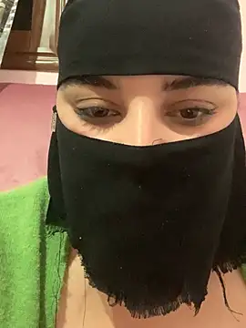 Snapshot of Miss-Soka chatting on 3, 2, 2025 Miss-Soka online show from 3, 2, 2025